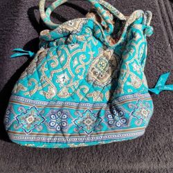 Vera Bradley tote

M38