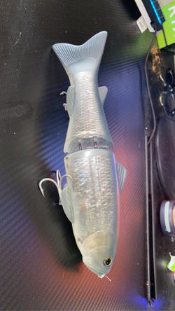 Deps 250 Slide Swimmer Butch Brown Gizzard Shad for Sale in San Pedro, CA -  OfferUp