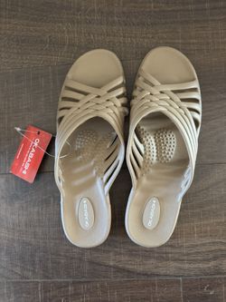 Okabashi Women’s Sandals
