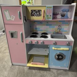 Play Kitchen
