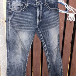 30/30 True Luck Jeans