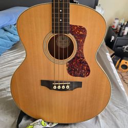 Guild Fretless Acoustic Electric 4 String Bass
