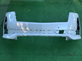 Cadillac Escalade Front Bumper Delantero 2021 2022 2023 2024