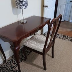 Desk And Chair