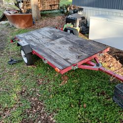 Small Utility Trailer Folds For Storage  