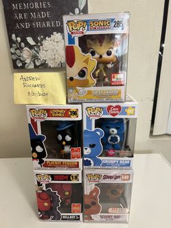 Funko Pop Super Shadow, Grumpy Bear, Playboy Penguin, Hellboy