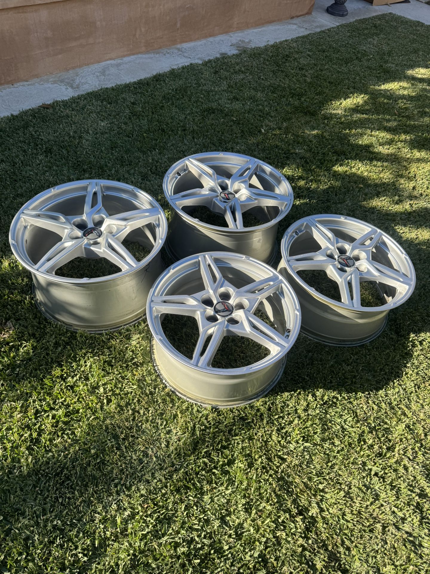 C8 Corvette 2023 Chevy Stingray Rims