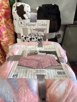 Townhouse RFM Flannel Blanket