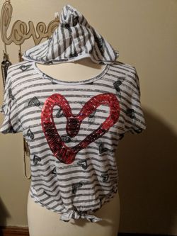 Hooded T Shirt By Beauties Size Medium