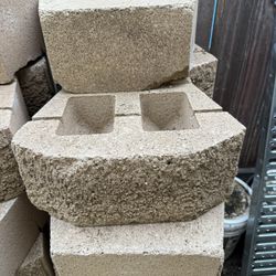 Legacy Stone 16 in. x 10 in. Concrete Garden Wall Block