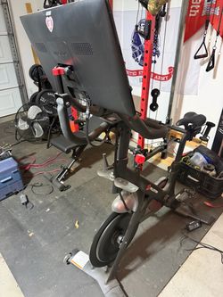 Peloton Original Bike + Swivel Screen Upgrade, 3lb weights, 2 pairs of clip on shoes.