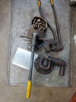 3ea. Whitney hole punch. 1 Bench mount & miscellaneous punching die