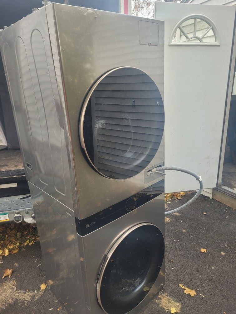 LG Washer 1000$ 