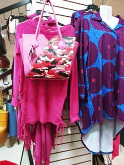 $ 15.00 each Clothes $ 35.00 Pink Handbag Must Pick Up