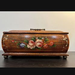 Up for sale, the gorgeous vintage style Long and Heavy Hand Painted  Roses Flowers Floral Wood Wooden Decorative Box with top Handle.