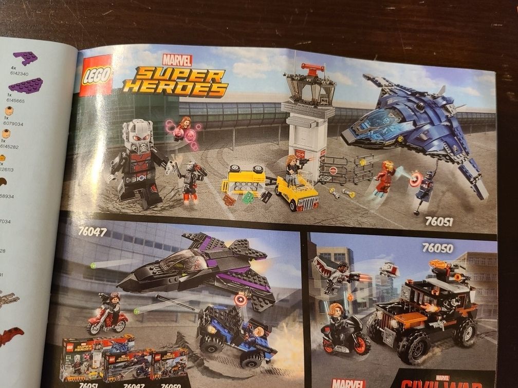 76047 LEGO Captain America Civil War Black Panther Pursuit
: 100% Complete With Figs, Vehicles, Manual, Comic And Spare Pieces.
