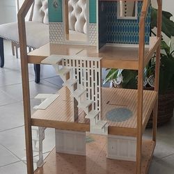 Mansion Wooden Dollhouse