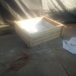 Heavy Duty Dog Whelping Box 