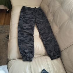 !DONT MISS! Water Proof Insulated Vintage Grey Camo Pants 