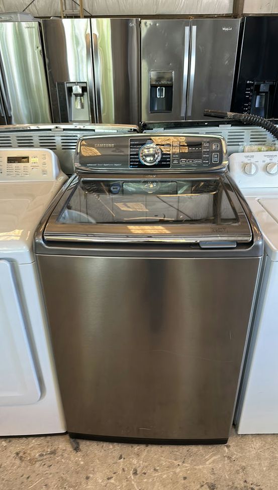 Samsung High Efficiency Washer with DeepSteam Cycle