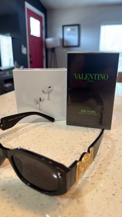 Valentino Green Stravaganza.