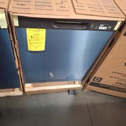 GE 24in Built-in Dishwasher Tall Tub Front Control