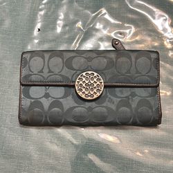 Cartera Coach