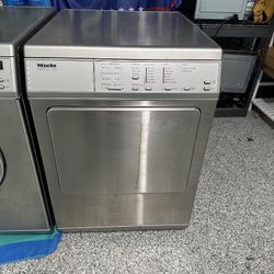 Washer And Dryer Very Good Condition