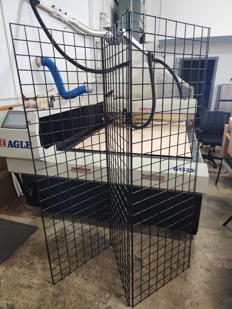 Gridwall Panels w/ Bulk Accessories