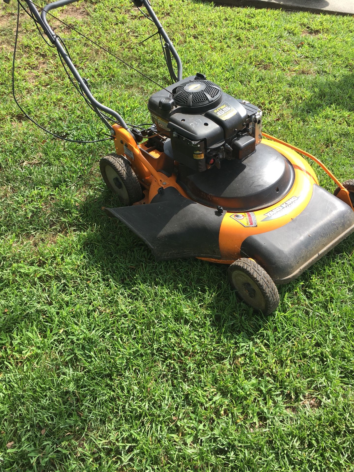 Yard King 26 inch self propelled push mower for Sale in Durham NC