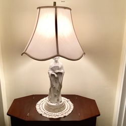Vtg. Asian Female Figure Table Lamp 3-Way Fabric Shade Asian Decor