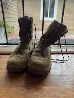 Military Combat Boots 8.5 M