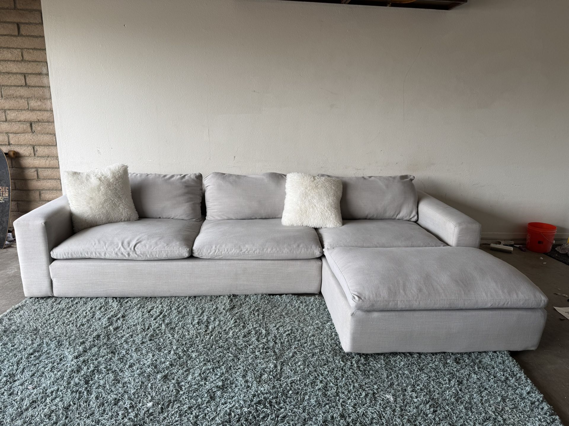 Gray Cloud Living Spaces Sectional Sofa Utopia 
