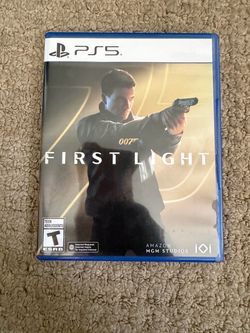007 First Light PS5 Game Disc Used Complete in Case James Bond
