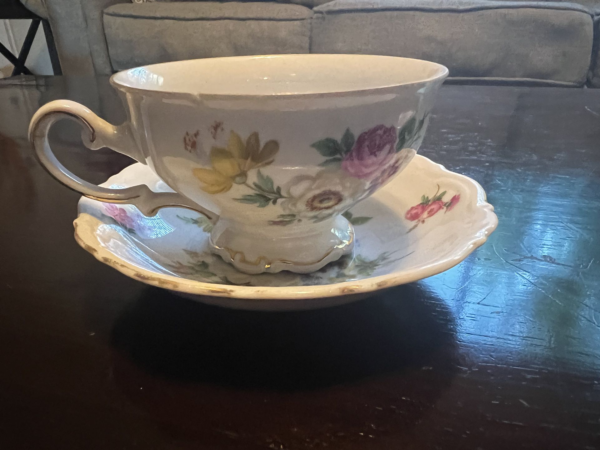 Teacup (tea cup) and Saucer - Bone China 