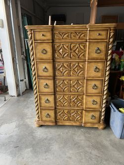 Vintage Long Dresser With 6 Drawers
