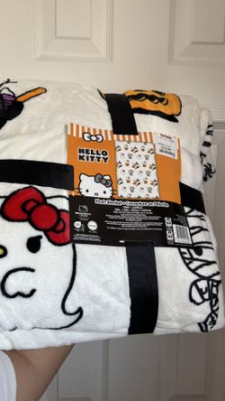 Hello Kitty Halloween Blanket Twin