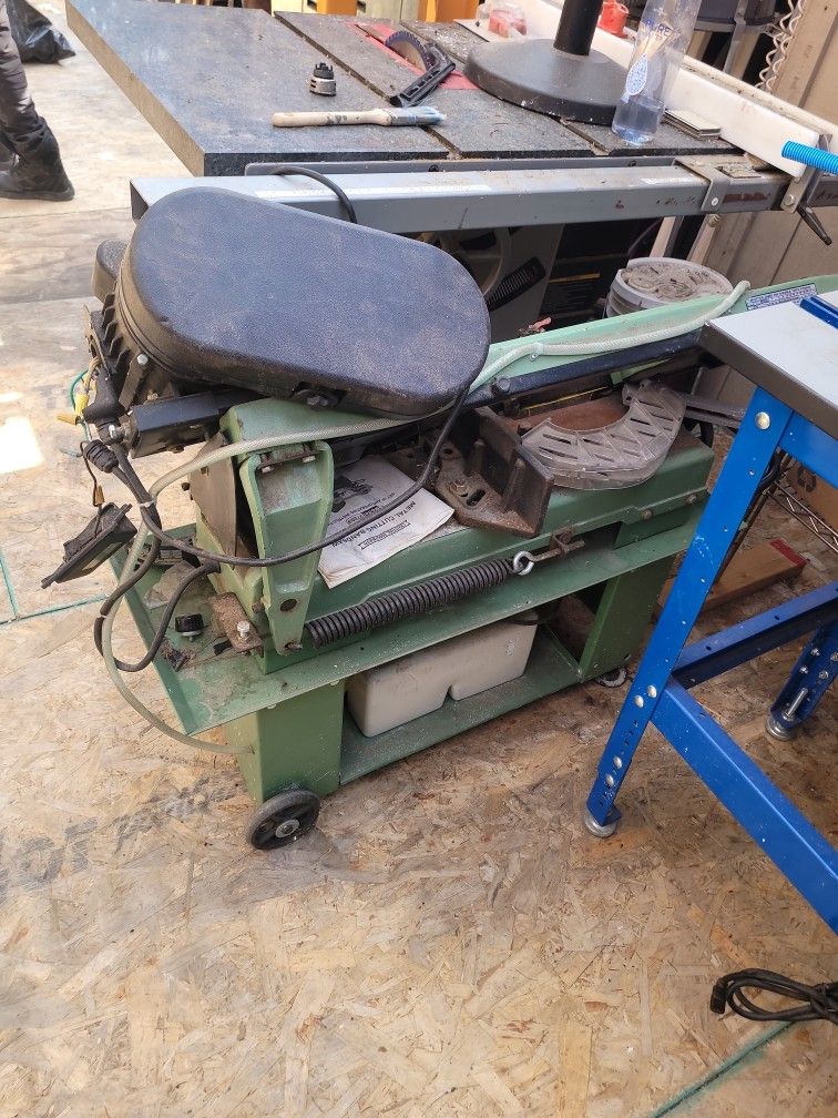 Metal Cutting Bandsaw