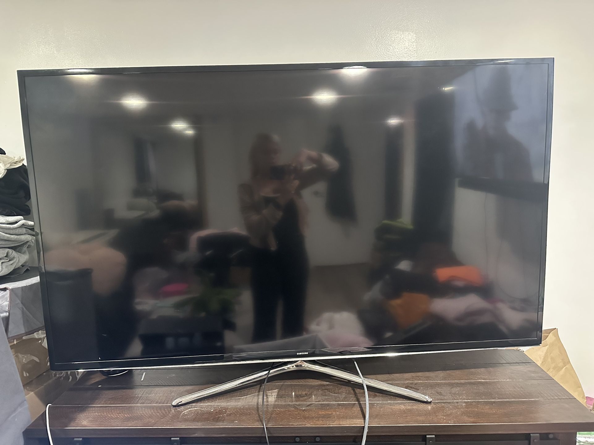 55 Inch Samsung Flatscreen Tv
