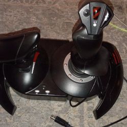 Thrustmaster 