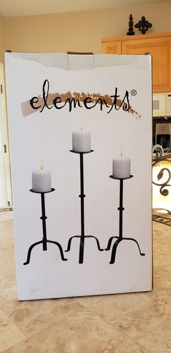 Set of 3 Graduated Metal Candle Holders