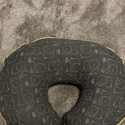 Boppy® Luxe Quilt Elephant Nursing Pillow and Positioner in Grey/Gold ($49.99)

princesscutclub (204)
96.2% positive feedback


