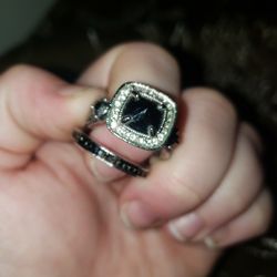 Womens Wedding Ring Set