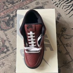 Nike SB Dunk Low Limosine Skateboards