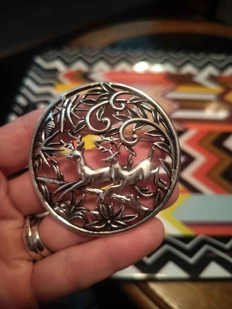 Sarah Coventry jewelry, vintage reindeer winter scene large brooch, pin 2 3/4 " x 2 3/4"