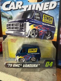 Cartuned, lowrider hot wheels