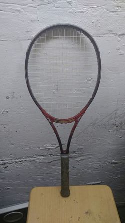 Red CTS Response Mid Plus Tennis Racket