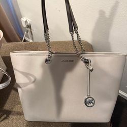 Michael Kors Charlotte Signature Leather Large Top Zip Tote Handbag Bag (Pearl Grey) 