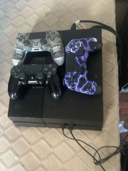 PS4 3 controllers