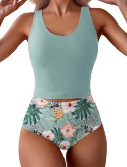 NWT Eomenie Medium Takini Swimsuit